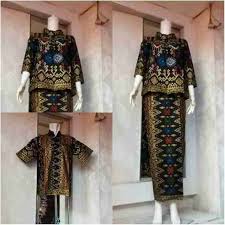 Meski sudah sering memakai tas berbahan kain dinir mungkin banyak diantara anda yang tidak menyangka kalau kain dinir itu sendiri sebenarnya juga punya banyak sekali jenis dan variannya lho. 30 Ide Model Baju Atas Bawah Kombinasi Tenun Ikat Maria Space