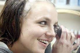 britney spears 25 anos kim kardashian phenomenal star
