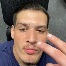 Devin Bowen's Instagram, Twitter & Facebook