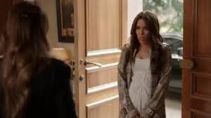 Plaid Coat Worn By Cristal Carrington (Daniella Alonso) In Dynasty Season 3  Episode 18 | Spotern