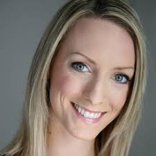 Emily (@EmilyAdance)