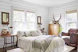 This attractive rustic bedding decor design will smartly boost the elegance of your place. 65 Bedroom Decorating Ideas How To Design A Master Bedroom