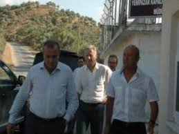 Dursun özbek'in listesinde eski içişleri bakanı mehmet ağar'ın da olduğu iddia ediliyor. Galatasarayli Yoneticilerden Mehmet Agar A Ziyaret