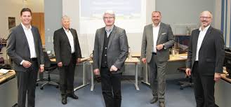 Wir sind persönlich für sie da: Presse Vr Bank Schleswig Mittelholstein