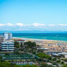 Appartamento nuovo , cucina ben accessoriata compresa di lavastoviglie , ampio bagno. Chi Siamo Agenzia Venezia A Bibione Agenzia Affitto E Compravendita A Bibione