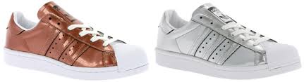 Der schuh ist aus leder und verbindet eine zeitlose und elegante silhouette. Adidas Superstar Gunstig Online Kaufen Kaufland De