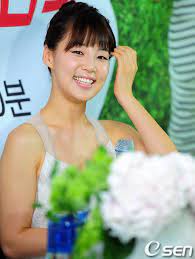 The last drama she did han ji hye and lee sang woo have been confirmed as leads for the upcoming kbs 2tv drama do. Newly Wed Han Ji Hye Will Come Back To Korea On Sunday Hancinema