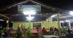 Langkawi merupakan pulau terbesar di sebuah gugusan pulau di sebelah barat laut malaysia. Kedai Makan Malam Di Langkawi Homestay Langkawi