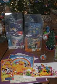 Quelques jours avant noël, george vient assister, comme chaque année, à une cérémonie en mémoire des soldats morts depuis la première guerre mondiale. L Emission Et Le Generique Culte De Mon Enfance Les Visiteurs De Noel De Christophe Izard Le Saloon 1970 80 Dallas Sur Saone