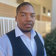 Derrick Mcclain's Instagram, Twitter & Facebook