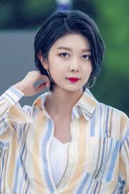 31.08.2021 · he is one of the most talented south korean rappers whose excellent techniques have won accolades from fans worldwide. Girl Kpop E Korean Imagem No We Heart It Shot Hair Styles Kpop Girl Groups Dream Catcher