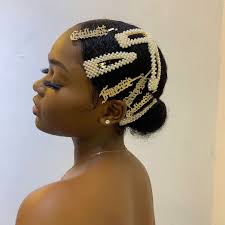 Hair claws are what your moms and grandmas used, but ours have been touched by claire's for your sparkle and your glimmer. Cataleya On Instagram And We Are Backkk Hairpins And Pins Just Dropped Limited Pieces Available So Clip Hairstyles Natural Hair Styles Curly Hair Styles