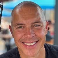 Eric Racicot's Instagram, Twitter & Facebook