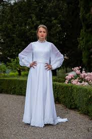Dai figli dei fiori allo stile da discoteca. Abiti Da Sposa Vintage Anni 70 Eb00df