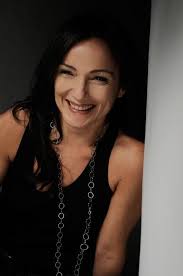 Rita Pavone Fan Club: Laura Trent