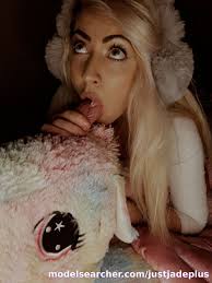 Just Jade - Every Curve Exposed for Your Pleasure