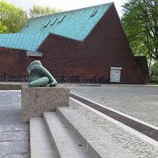 Bitte wenden sie sich mit ihren tickets an ticket@adk.de; Vorplatz Akademie Der Kunste Architektenkammer Berlin