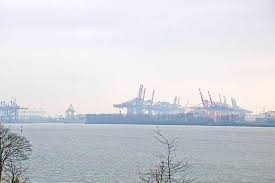 Kalau tidak bisa melihat gambar dalam thread, kemungkinan browser anda menggunakan fitur adblocker. Hafen Hamburg Webcam Neuhof