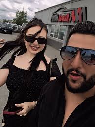 Nawab Motors Girl Name