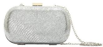 Existe una amplía variedad de bolsos para llevar en los tonos dorados y plateados están más de moda que nunca, así que, ¿por qué limitarnos solo a su. Nuevos Bolsos De Fiesta De Blanco Demujer Moda