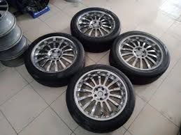 Bagi sahabat otto yang masih belum tahu cara membaca ukuran ban berikut kami berikan contohnya beserta informasi ukuran ban standar oem mobil di indonesia sebagai bahan rujukan 265/60 r18. Velg Mobil Racing R20 Hole 5 Ban 245 45 R20