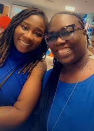 Identical twins from Texas join group