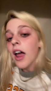 Ellie Proctor's Instagram, Twitter & Facebook