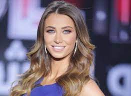 @annabellahilal انبيلا هلال من افضل المقدمات في العالم العربي شو رايكم صحيح والا لاء • посмотрите все фото и видео. Ø£Ù†Ø§Ø¨ÙŠÙ„Ø§ Ù‡Ù„Ø§Ù„ ØªØ­Ø¸Ù‰ Ø¨Ø§Ù„Ø¥Ù‚Ø§Ù…Ø© Ø§Ù„Ø°Ù‡Ø¨ÙŠØ© ÙÙŠ Ø§Ù„Ø¥Ù…Ø§Ø±Ø§Øª Ø±Ø§Ø¯Ø§Ø± Ù†ÙŠÙˆØ²