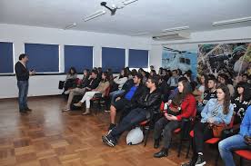 0 ratings0% found this document useful (0 votes). Paulo Cafofo Leva Orcamento Participativo Ao Dia Da Defesa Nacional