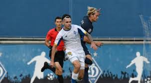 Born 5 january 2001 in krasnohrad, kharkiv oblast, ukraine) is a ukrainian professional footballer who plays as a midfielder for shakhtar donetsk Mudrik Shikarno Proshel Shaparenko I Otdal Golevuyu V Matche S Dinamo Isport Ua