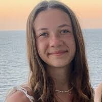 Emily Gorman's Instagram, Twitter & Facebook