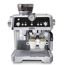 This delonghi espresso machine is one of the best cappuccino makers and ranks number one in the combo section. 6 Best De Longhi Espresso Machines Jul 2021 Detailed Reviews