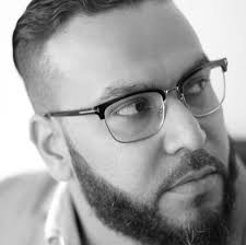 Darryl Maistry's Instagram, Twitter & Facebook