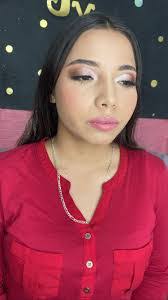 Yessica Espinoza's Instagram, Twitter & Facebook