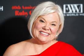 Michele Lau's Instagram, Twitter & Facebook