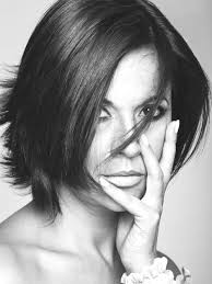 Sé lo importante que es mostrarte tal como eres: seguro, preparado y con  propósito. Por eso, mi objetivo no es solo tomar una buena foto, sino  ayudarte a proyectar la versión más