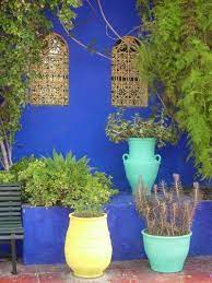 Identifiez un/e ami/e en commentaire. Bleu Majorelle Jardin Majorelle Deco Terrasse Deco Exterieure