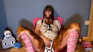 Lyndra Lynn - My Full Diaper - ManureFetish - abdl shit smearing