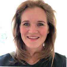 Na 6,5 jaar bij Jeugdhulp Friesland is het vanaf morgen tijd voor een nieuw  avontuur! Dankbaar kijk ik terug op de afgelopen jaren, waarin ik de kans  gekregen heb om mij zowel