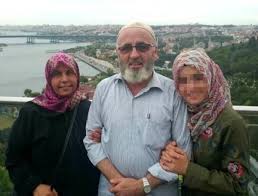 Canlı yayında bağlantılar yapılırken pek çok isim de. Za2osz2iupphzm