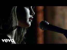 Pin By Ceil Larkin On Playlist Selena Gomez Same Old Love Selena Gomez Music