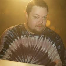 Can the #Bears make it happen 🤞 NFL 98 WHAT WOULD YOU TRADE FOR MAXX  CROSBY? SIX POINT SPORTS