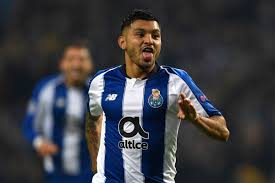 Fc portoподлинная учетная запись @fcporto. Tecatito Corona Wins Liga Nos Mvp Fmf State Of Mind