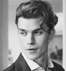 Laissez pousser pour un style plus actuel que jamais. 1001 Idees Coupe De Cheveux Homme Mi Long Silence Ca Pousse