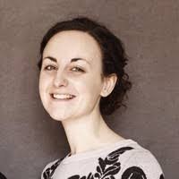 Philippa Smith's Instagram, Twitter & Facebook