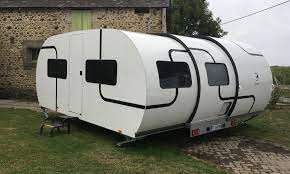 Une fois refermée, une caravane pliante trigano a la taille d'une remorque. Beauer 3x Plus Extendable Caravan For 6 Persons