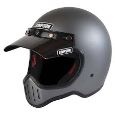 Simpson Motorradhelme Aufbewahrung Ein Helm Ist Nutzlos Wenn Sie Nicht Bleiben Sie Auf Ihrem Kopf Unerw Motorcycle Helmets Badass Motorcycle Helmets Helmet
