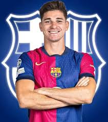 🤯 El guiño de Julián Álvarez al FC Barcelona. 🎙️ Periodista: "¿Le gusta  el Barça a Julián Álvarez?". 🗣️ "Sí, sí, claro que admira a los clubes  españoles. Y habiendo seguido la