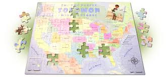 Personalized jigsaw puzzles can make a great holiday gift for anyone of any age! Puzzles Hipmaps