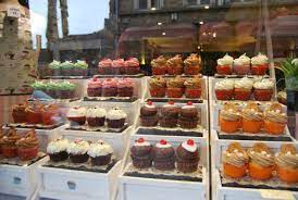 Dessert Riser Cafe Dekoration Lebensmittel Essen Essen Und Trinken